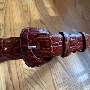 Beautiful leather belt, size M 36”